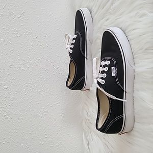 Vans - Authentic Shoe